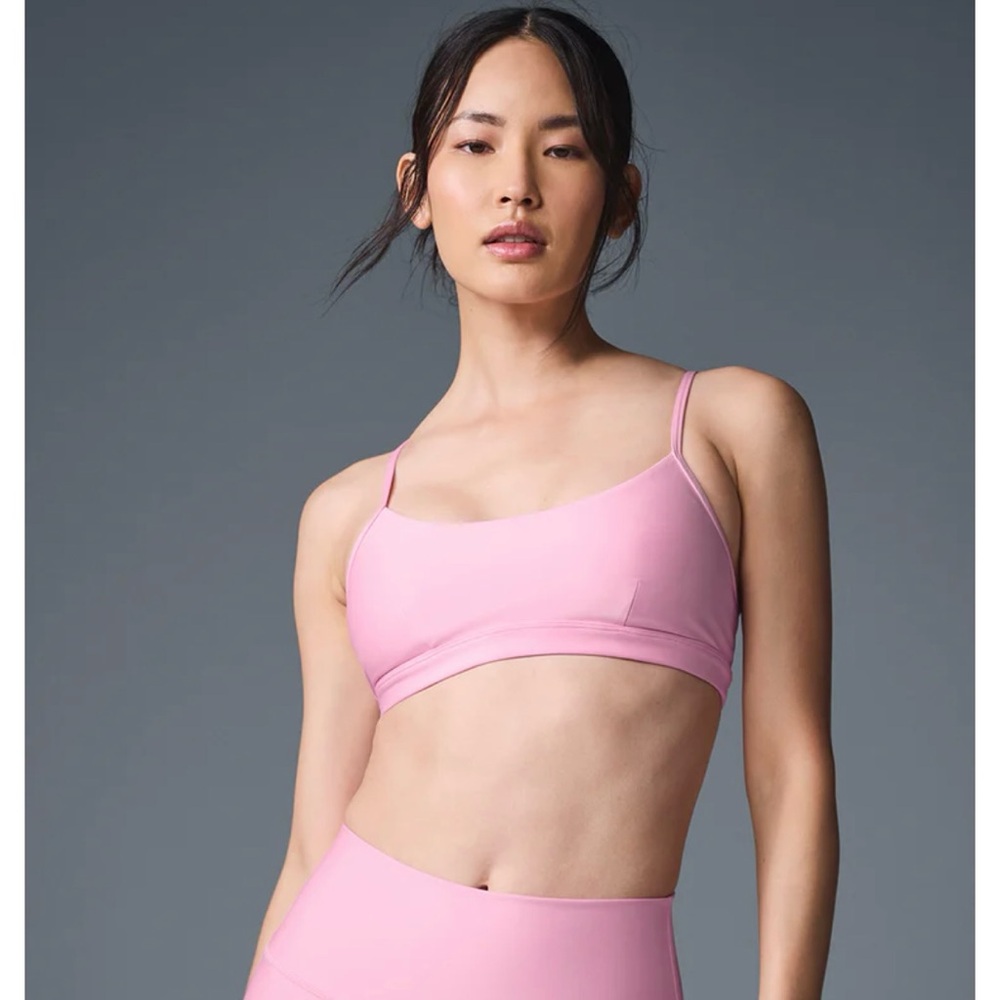 Alo Airlift Intrigue Bra NWT Sweet Pink